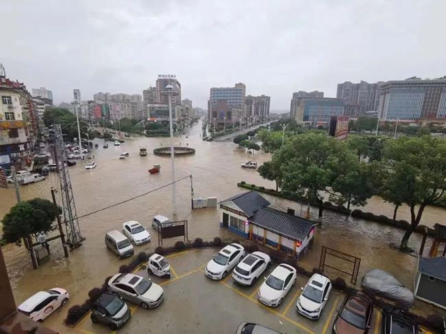 暴雨后的富川縣。譚山泉 攝（修圖）.jpg